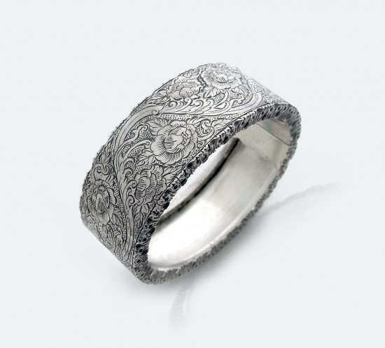 フィレンツェ彫りのブレスレット