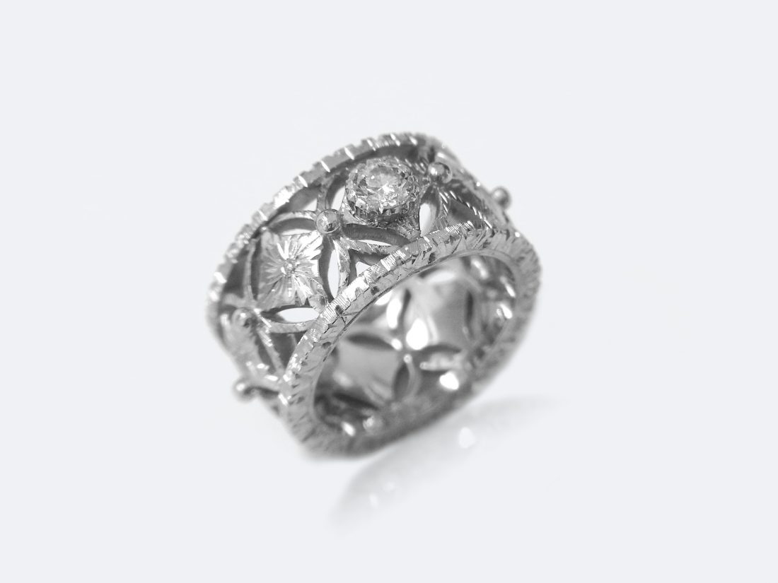 フィレンツェ透かし彫りのダイヤリング