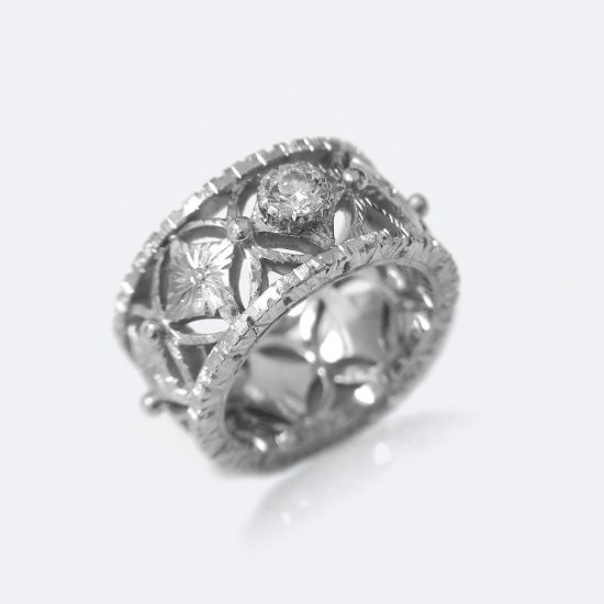 フィレンツェ透かし彫りのダイヤリング