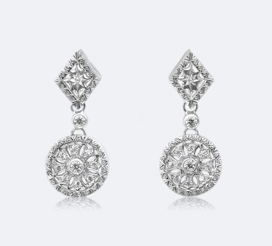 フィレンツェ透かし彫りのイヤリング