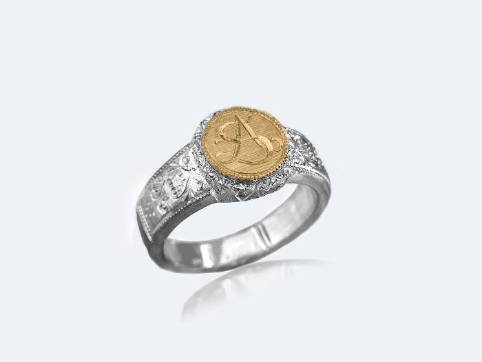 フィレンツェ彫りのイニシャルリング