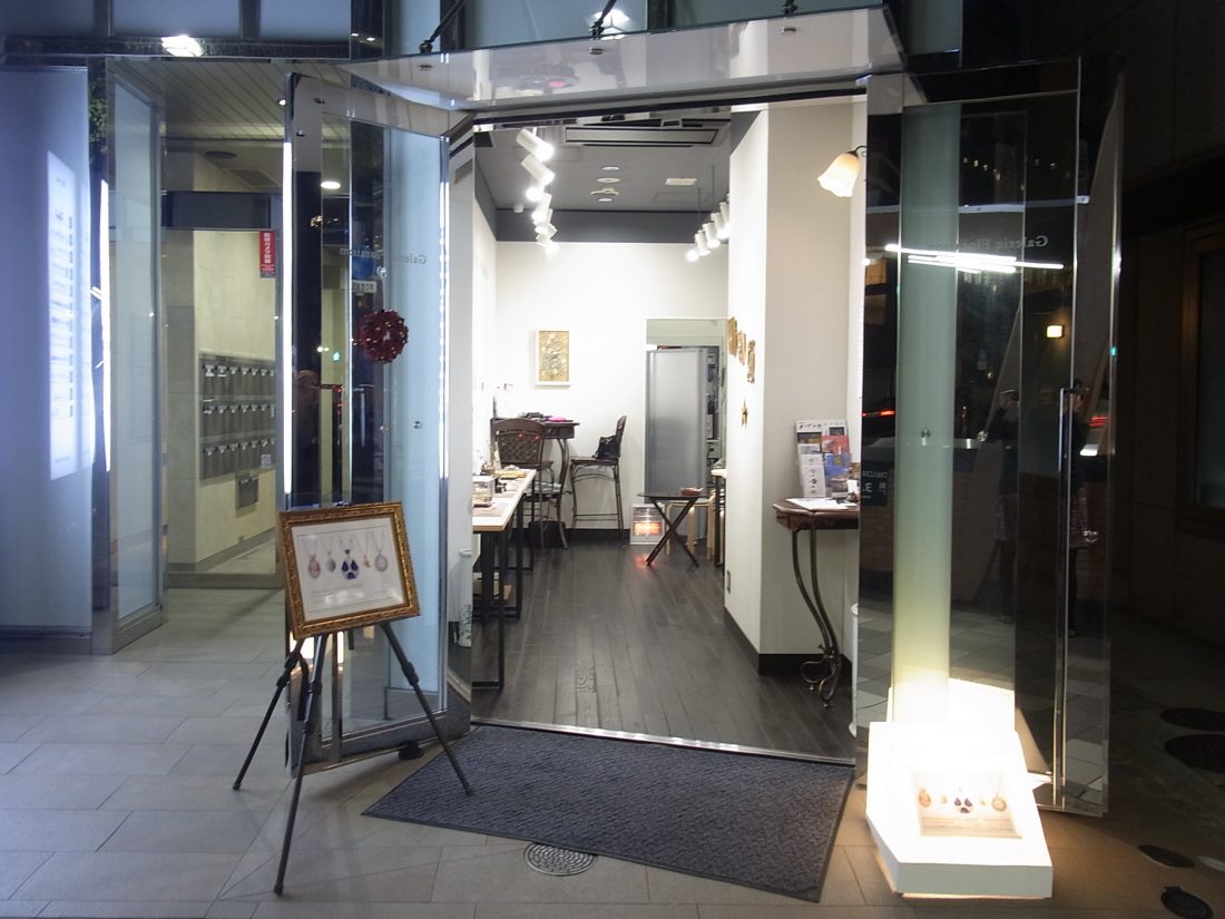 ギャルリーフロレゾンでの個展風景