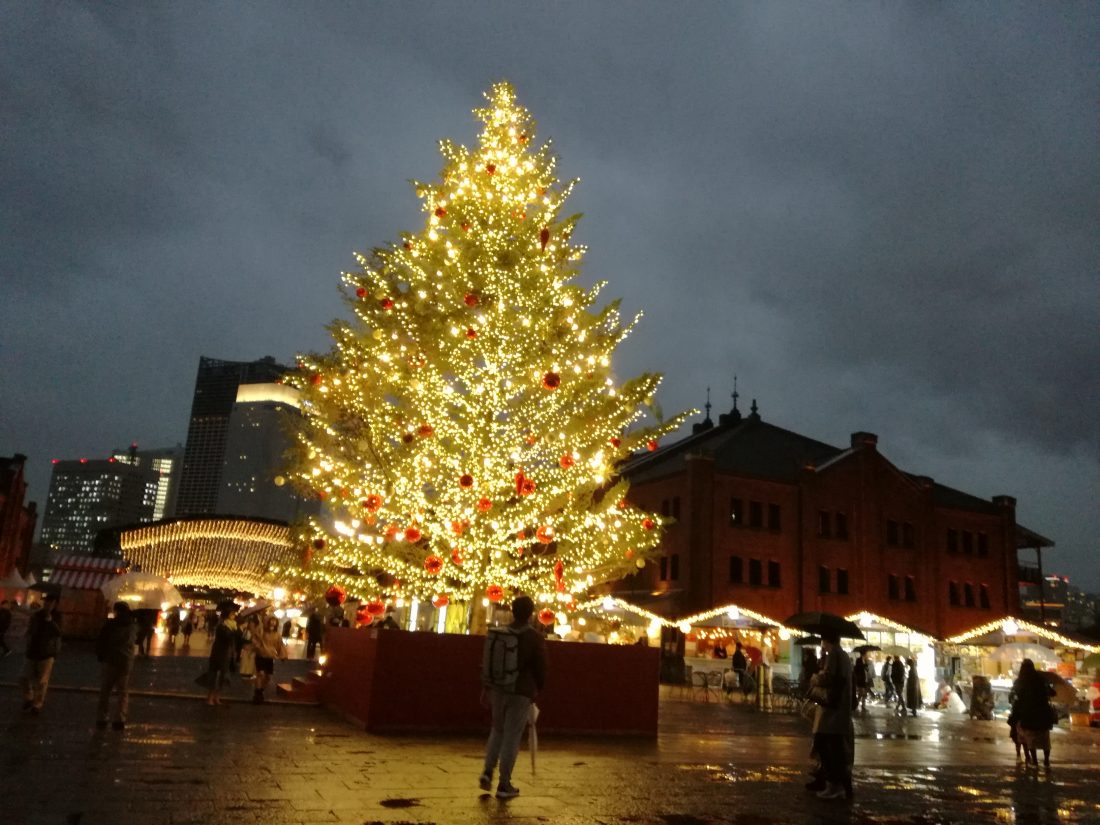 横浜赤レンガ倉庫アーティストマーケット