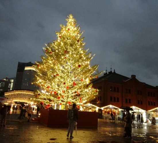 横浜赤レンガ倉庫アーティストマーケット