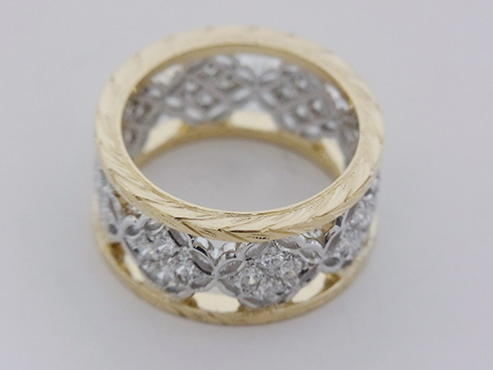 フィレンツェ透かし彫りのダイヤリング