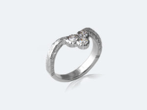 イタリア フィレンツェ彫り エンゲージリング