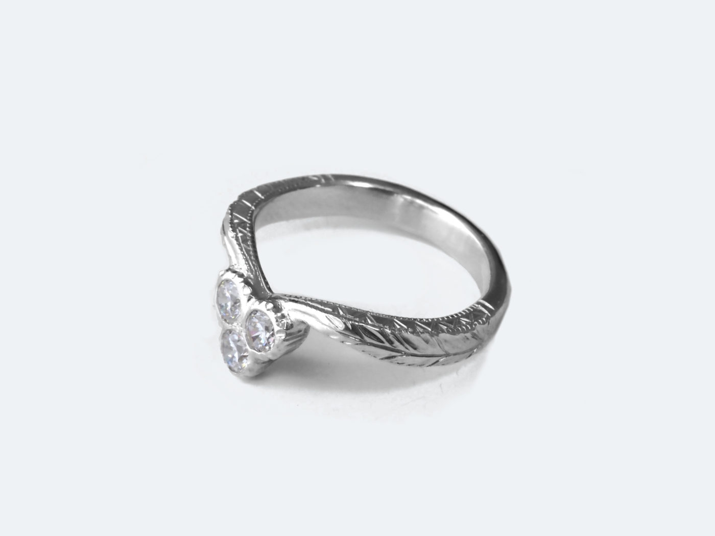 イタリア フィレンツェ彫り エンゲージリング