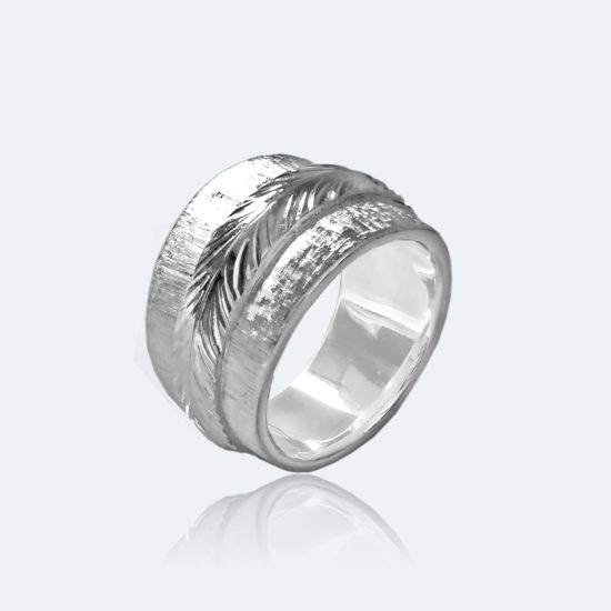 フィレンツェ彫りのメンズリング