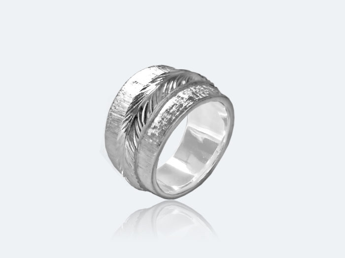 フィレンツェ彫りのメンズリング