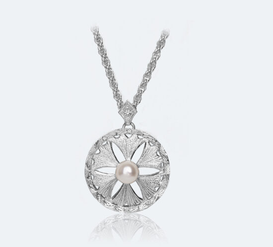 イタリア フィレンツェ彫り イチョウペンダント