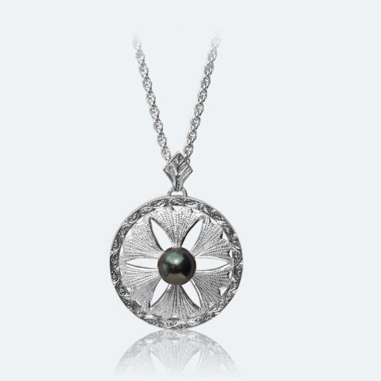 イタリア フィレンツェ彫り イチョウペンダント