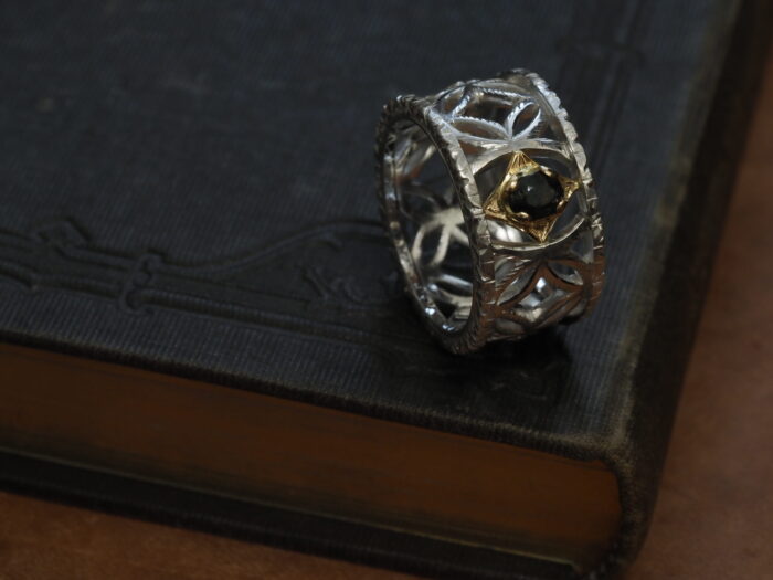 フィレンツェ彫りトルマリンメンズリング