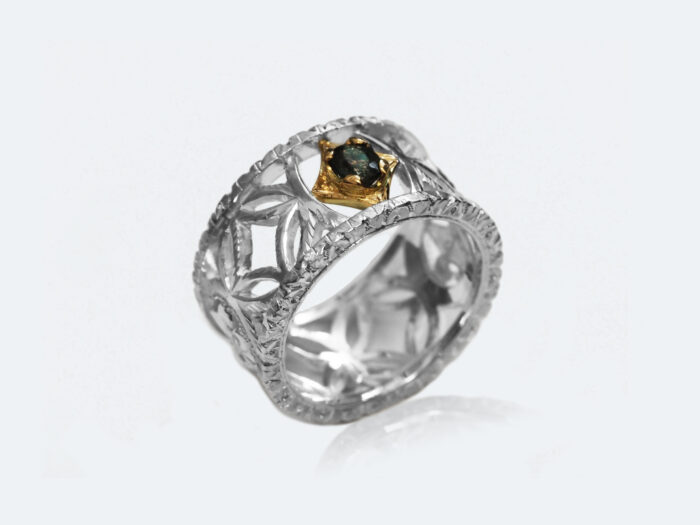 フィレンツェ透かし彫りのオーダーメンズリング