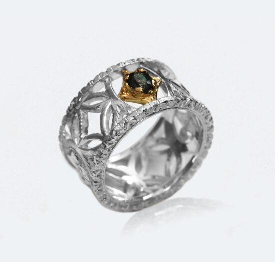 フィレンツェ透かし彫りのオーダーメンズリング