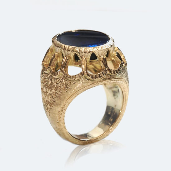 フィレンツェ彫りブラックオパールリング