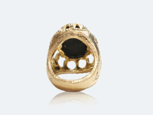 フィレンツェ彫りブラックオパールリング