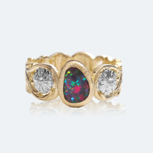 フィレンツェ彫りブラックオパールリング